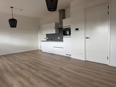 Sint Bavostraat 19B, 4891 CG Rijsbergen - woonkamer en keuken 2.jpg